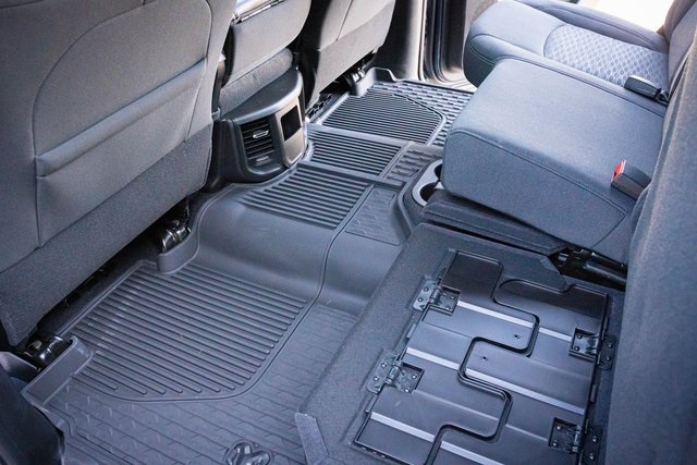 2025 Ram 2500 Big Horn photo 26