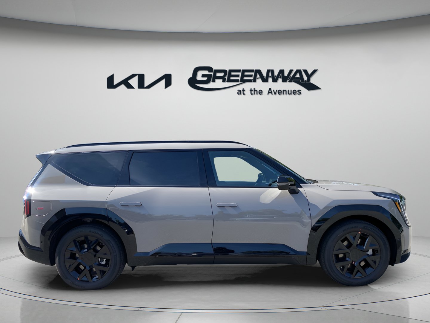 2026 Kia Sportage Hybrid EX photo 3