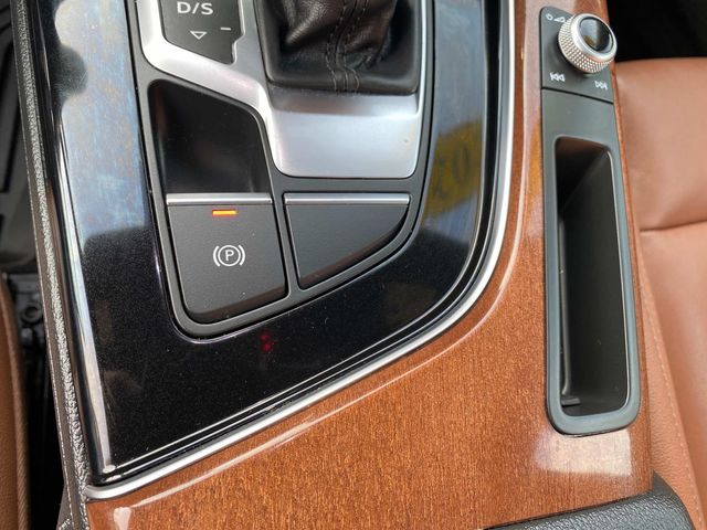 2022 Audi A4 40 Premium Quattro photo 31