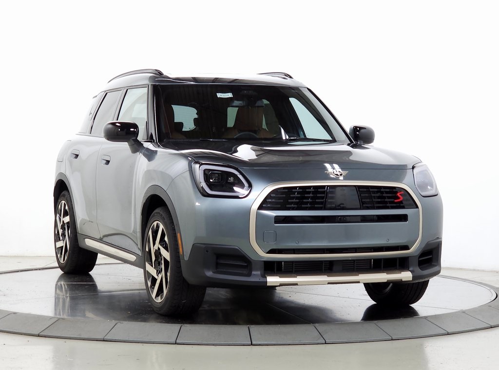 2026 MINI Countryman S's photo