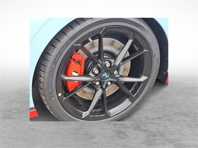 2026 Hyundai Elantra Base Blue photo 3