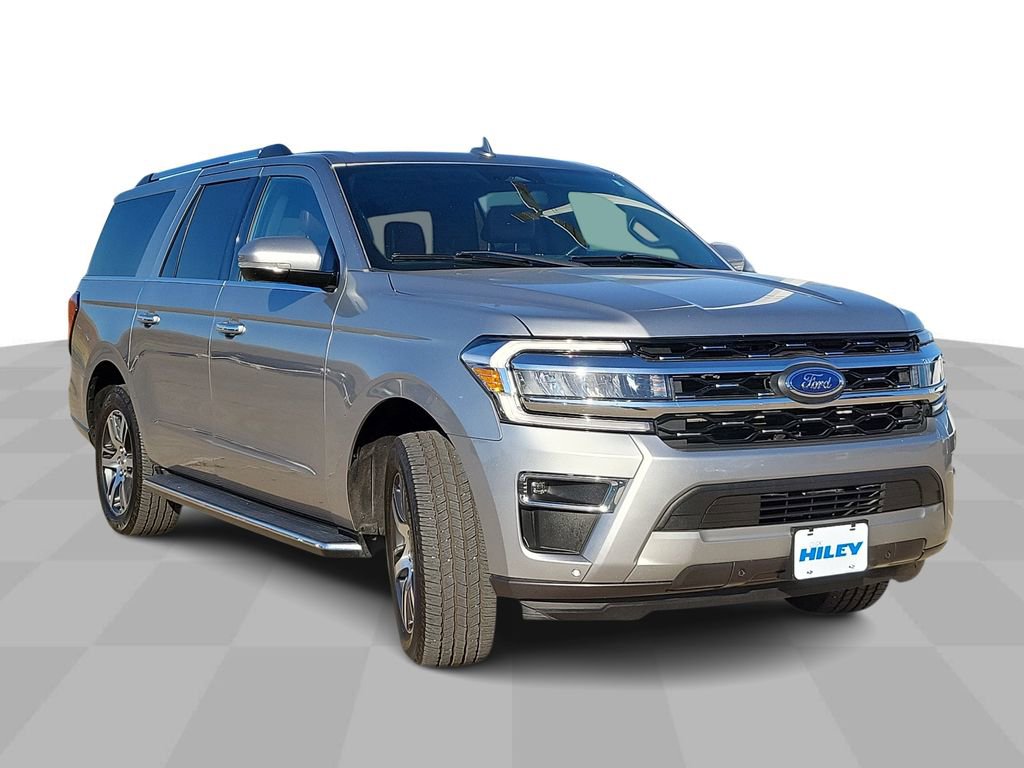 2022 Ford Expedition MAX Limited photo 2