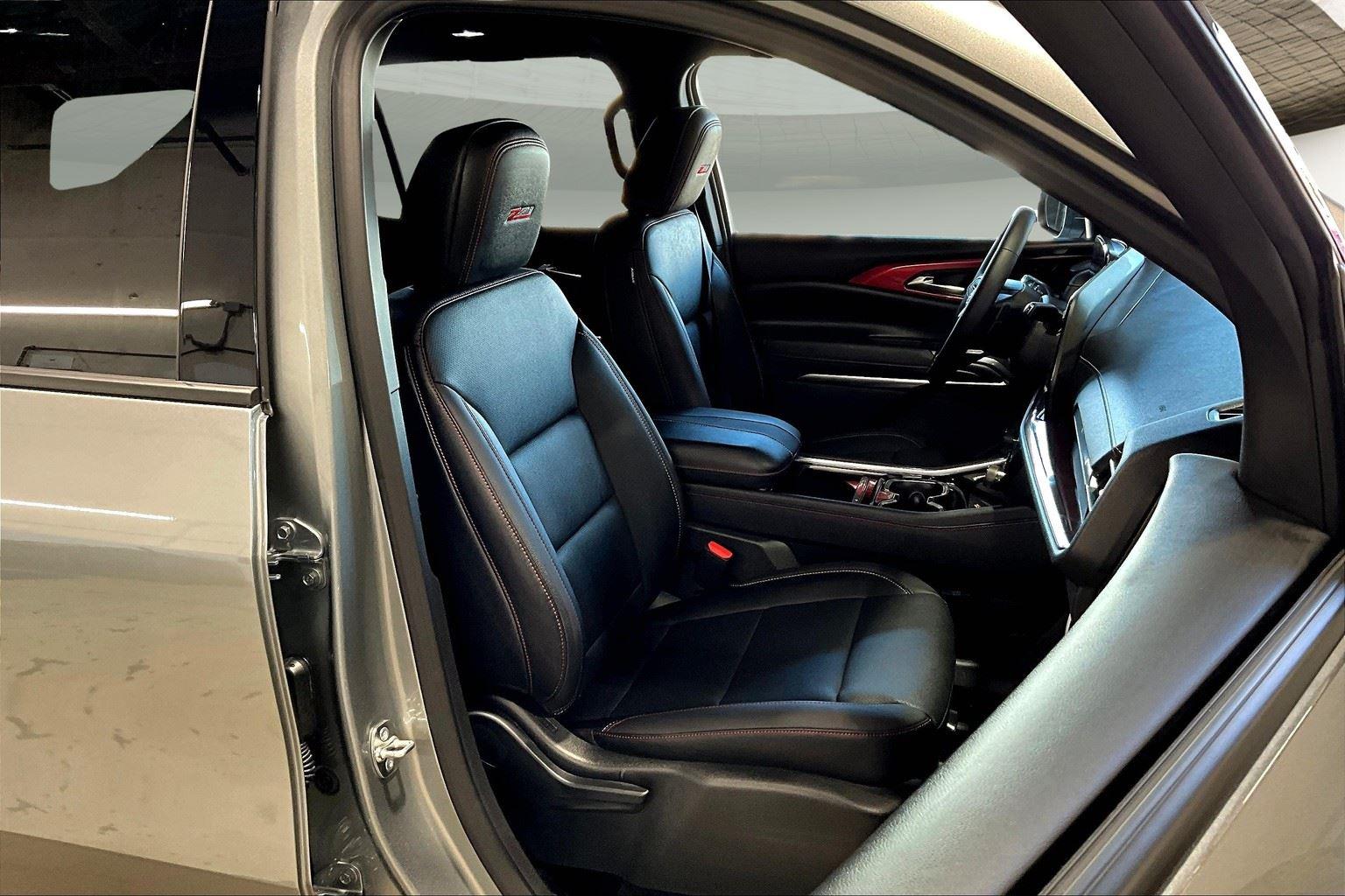 2026 Chevrolet Traverse Z71 photo 8