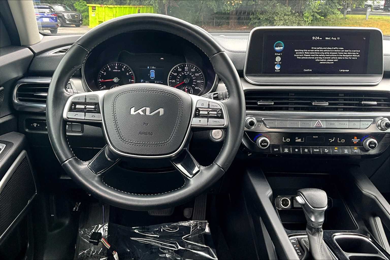 2022 Kia Telluride LX photo 5