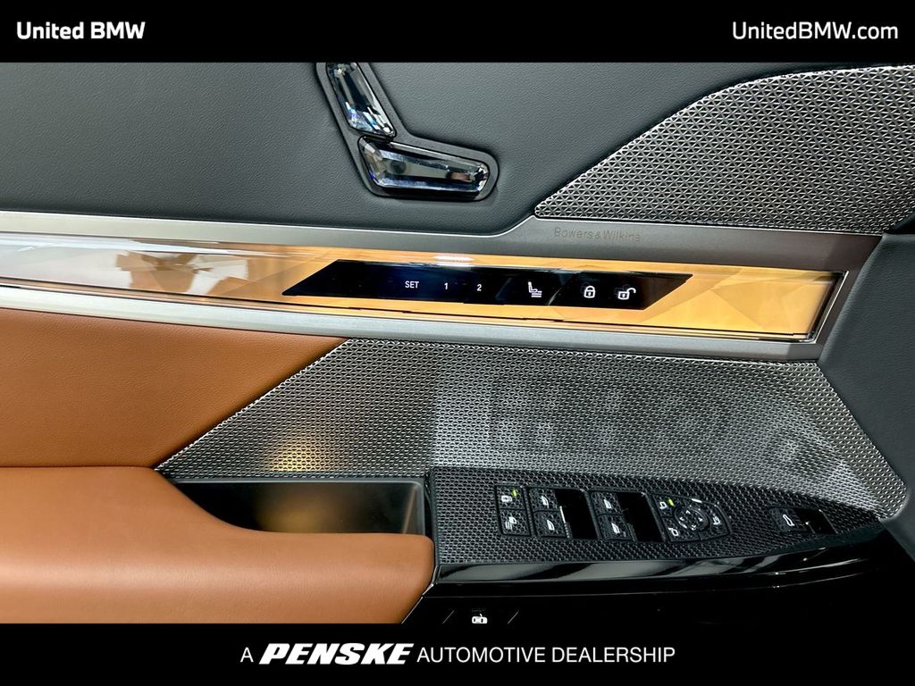 2025 Bmw 760i 760i xDrive photo 11