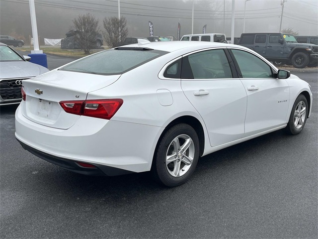 2023 Chevrolet Malibu 1LT photo 3