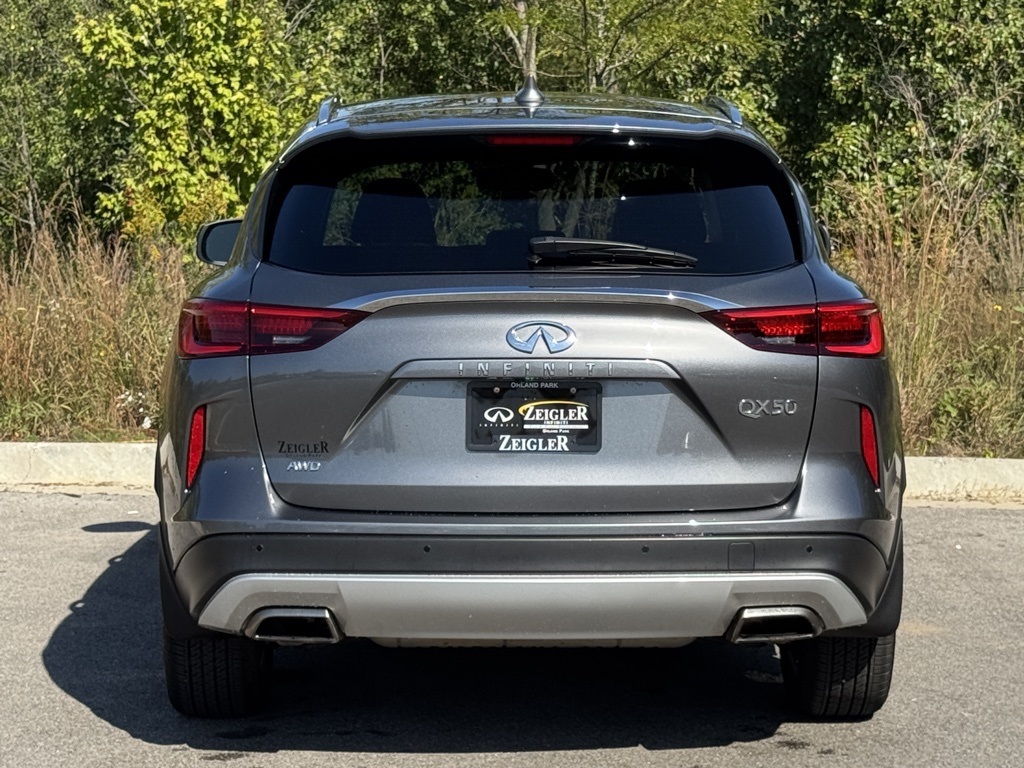 2021 Infiniti QX50 Luxe photo 5