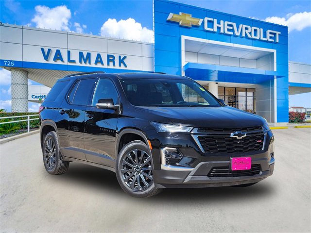 2023 Chevrolet Traverse RS's photo