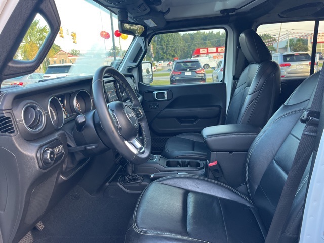 2018 Jeep Wrangler Unlimited Sahara photo 5