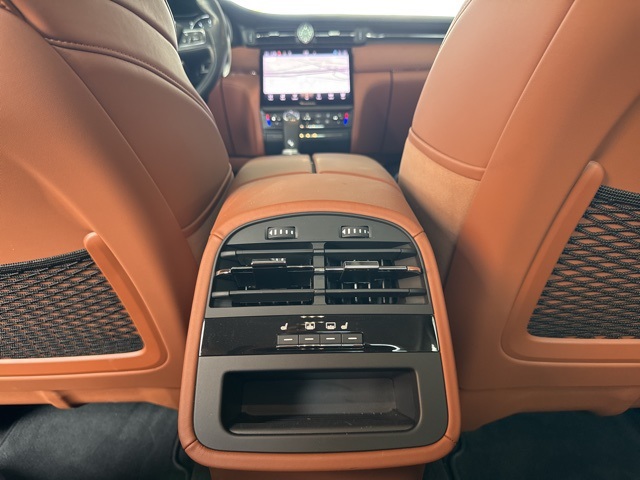 2022 Maserati Quattroporte Modena photo 11