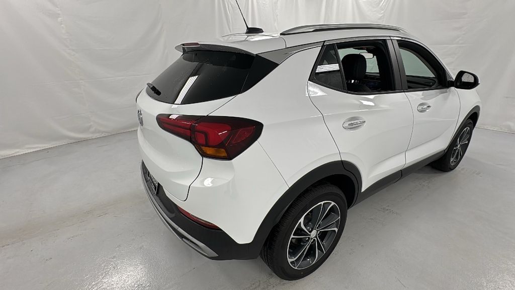 2023 Buick Encore GX Select photo 3