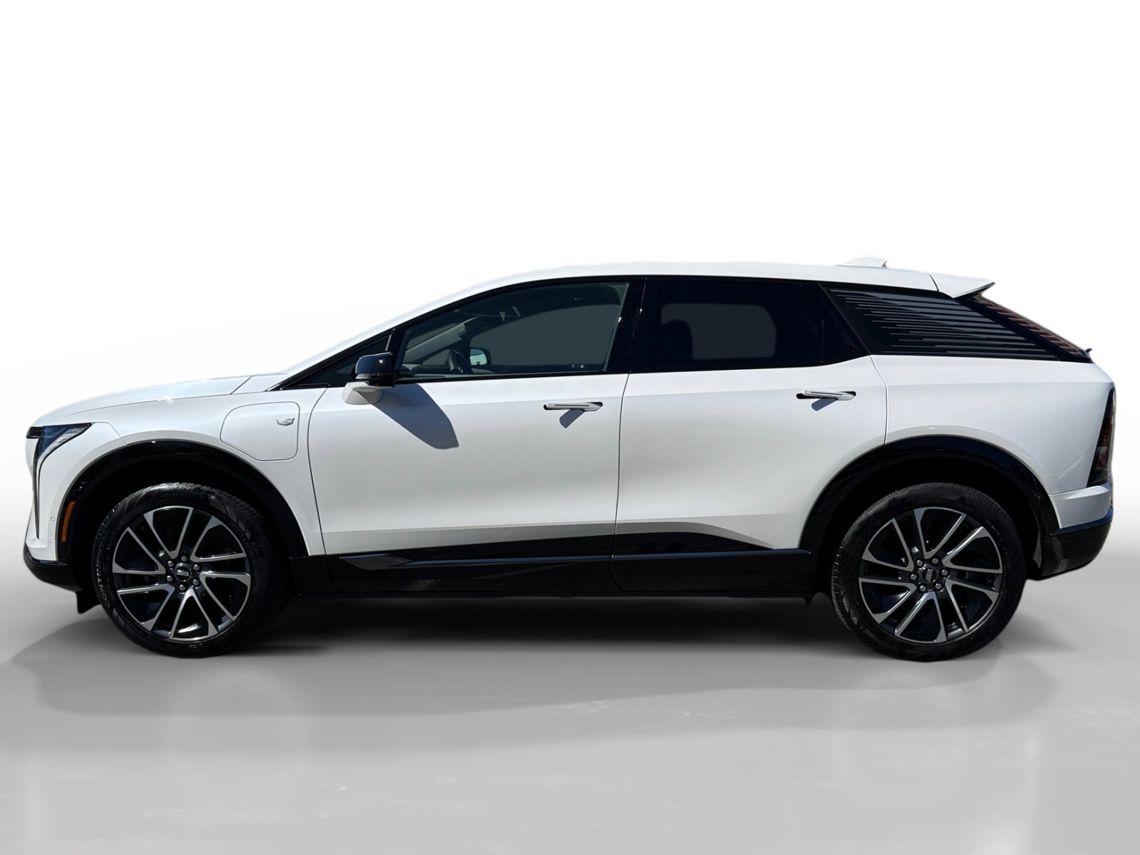 Used 2025 Cadillac OPTIQ Sport 1 with VIN 3GYK3EMR9SS145369 for sale in Vallejo, CA