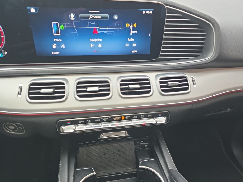 2024 Mercedes Benz GLE 350 4MATIC photo 3