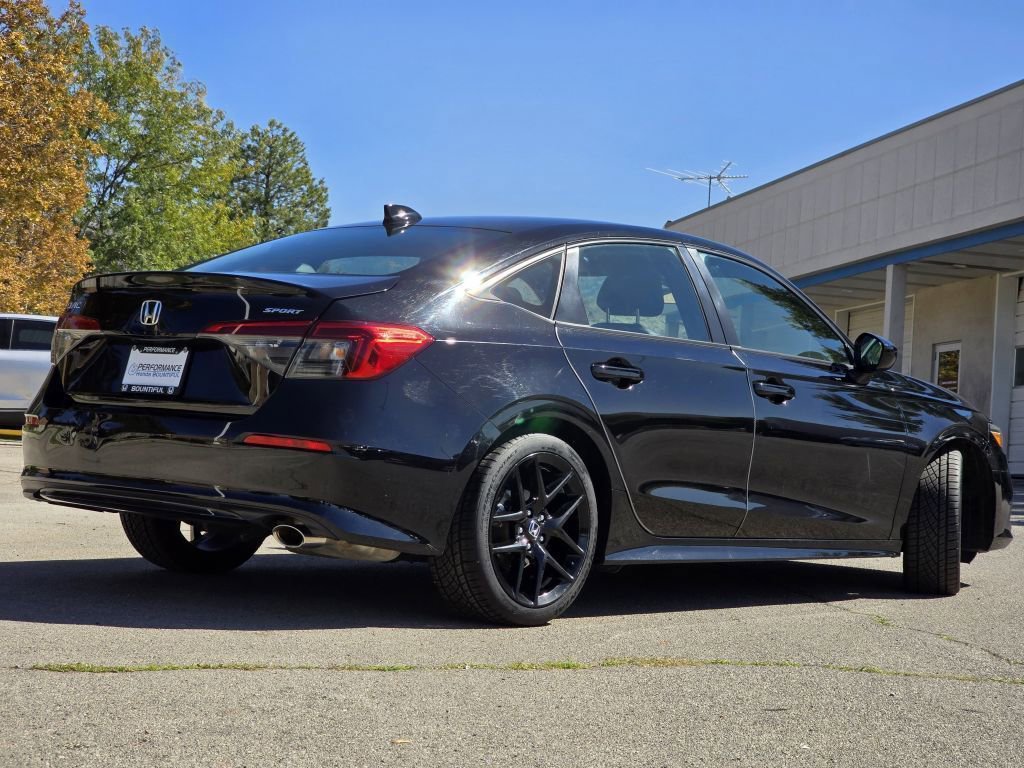 2023 Honda Civic Sport photo 3