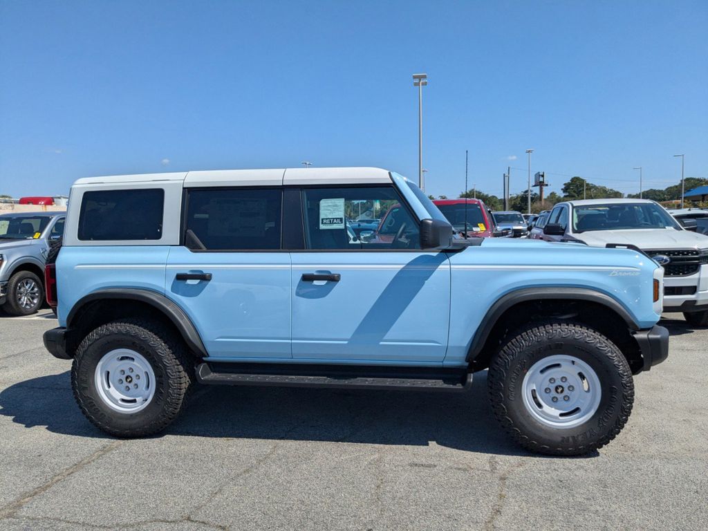2025 Ford Bronco Heritage First Edition photo 2