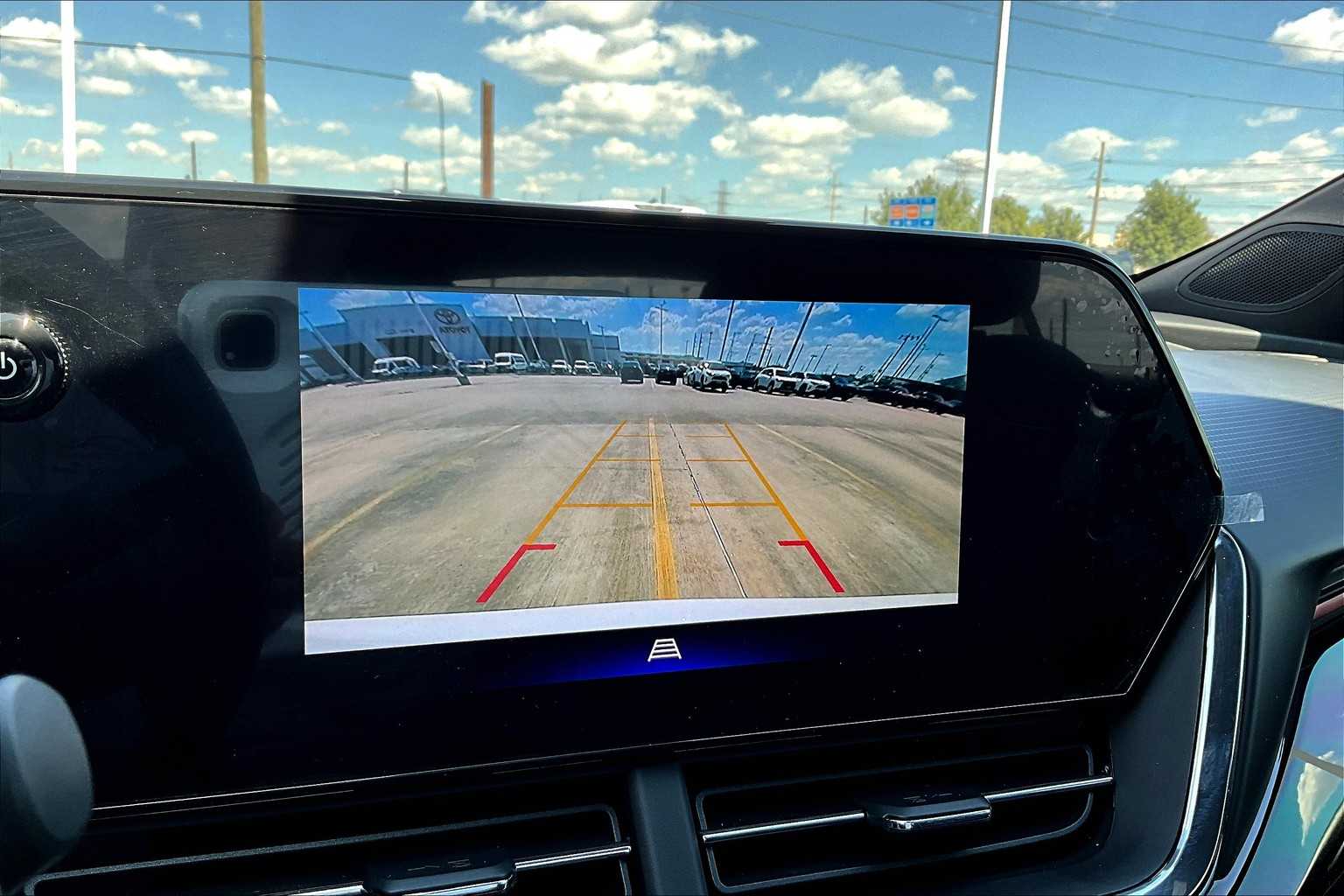 2025 Chevrolet Trax photo 26