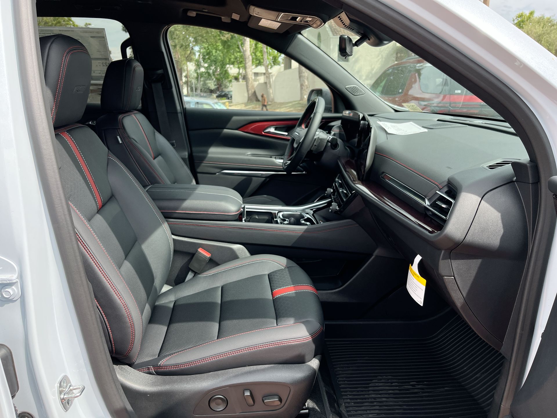 2026 Chevrolet Traverse RS photo 27