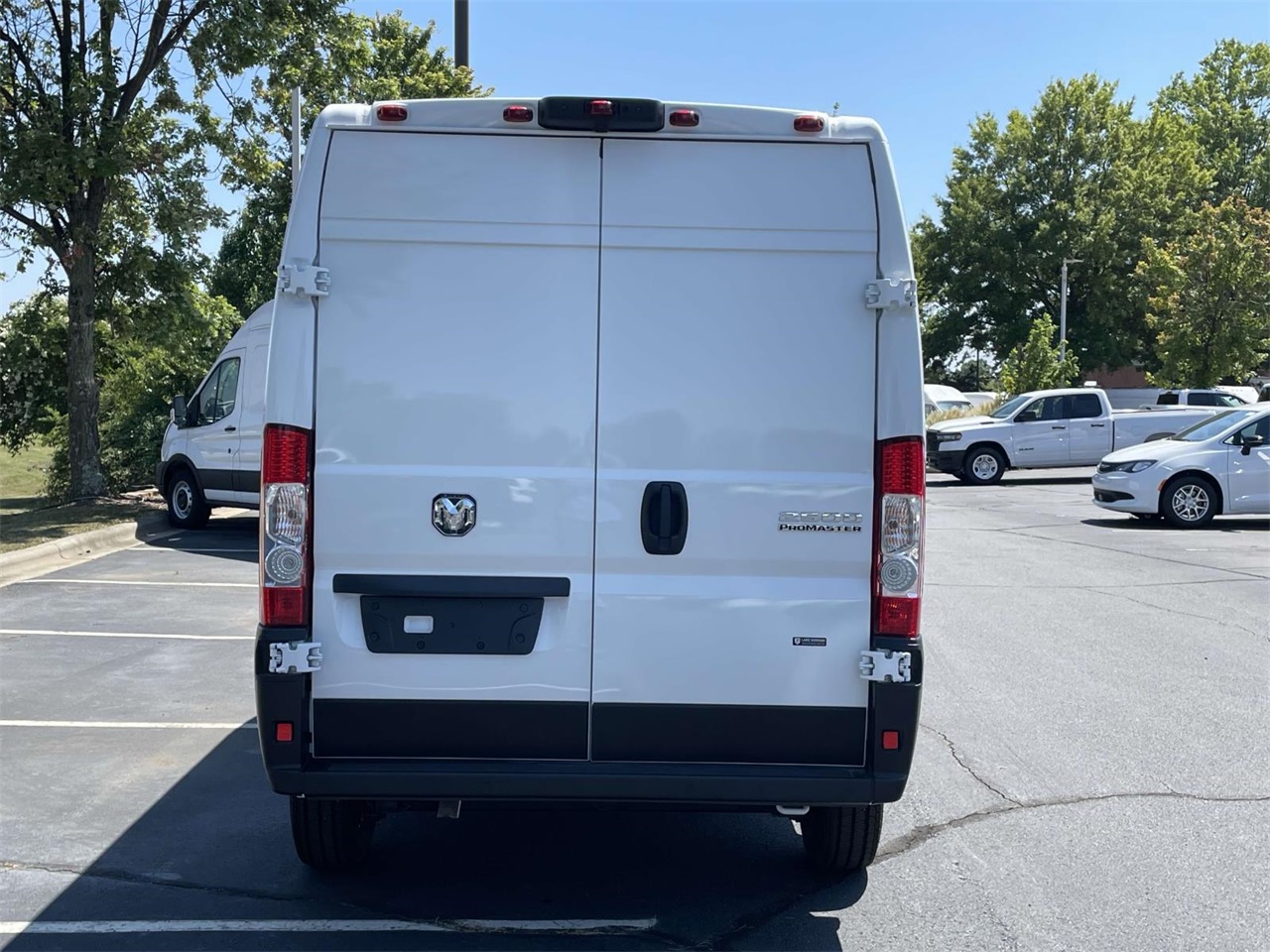 2025 Ram ProMaster 2500 photo 3