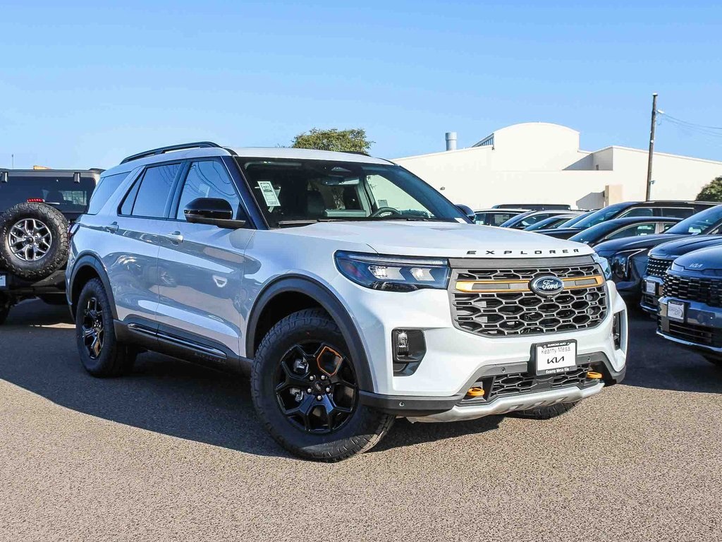2026 Ford Explorer Tremor's photo