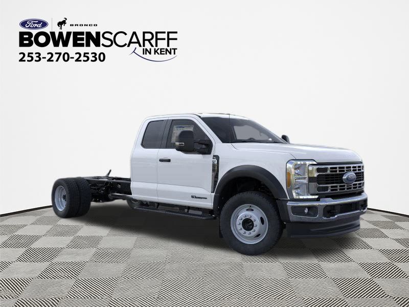 2025 Ford F-550 photo 7