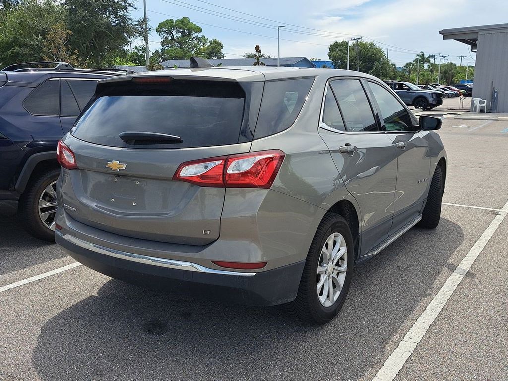 2019 Chevrolet Equinox LT photo 4