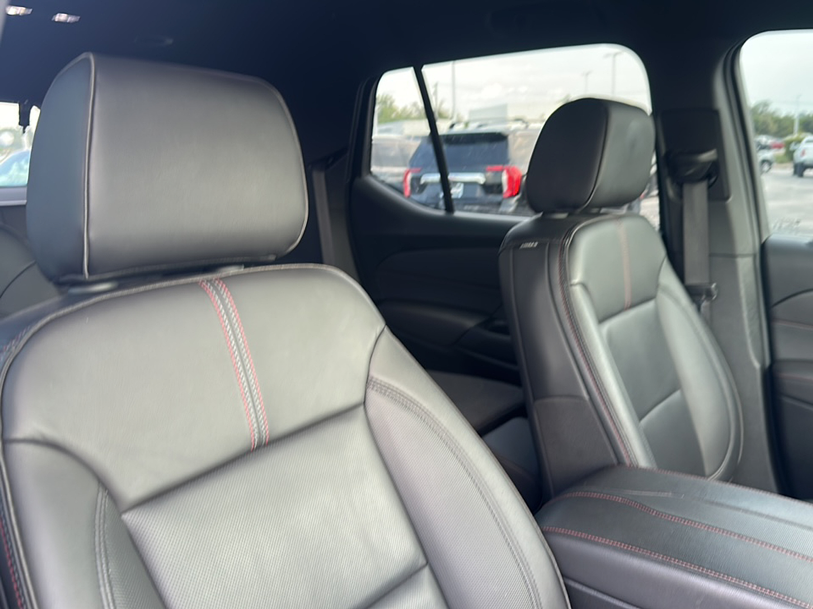 2023 Chevrolet Traverse RS photo 10