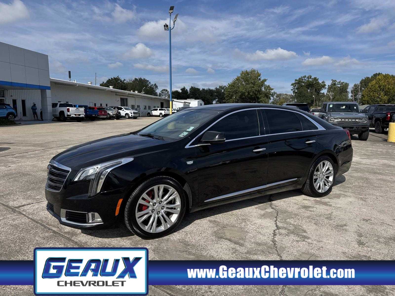2018 Cadillac XTS Luxury's photo
