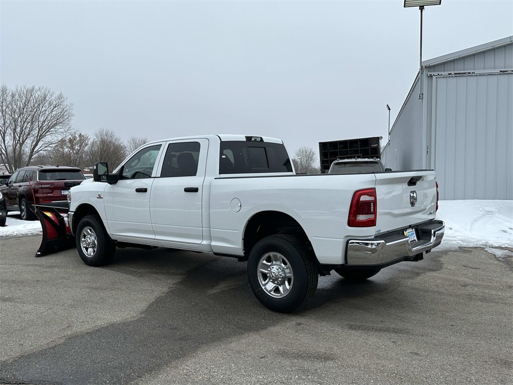 2024 Ram 2500 Tradesman photo 2