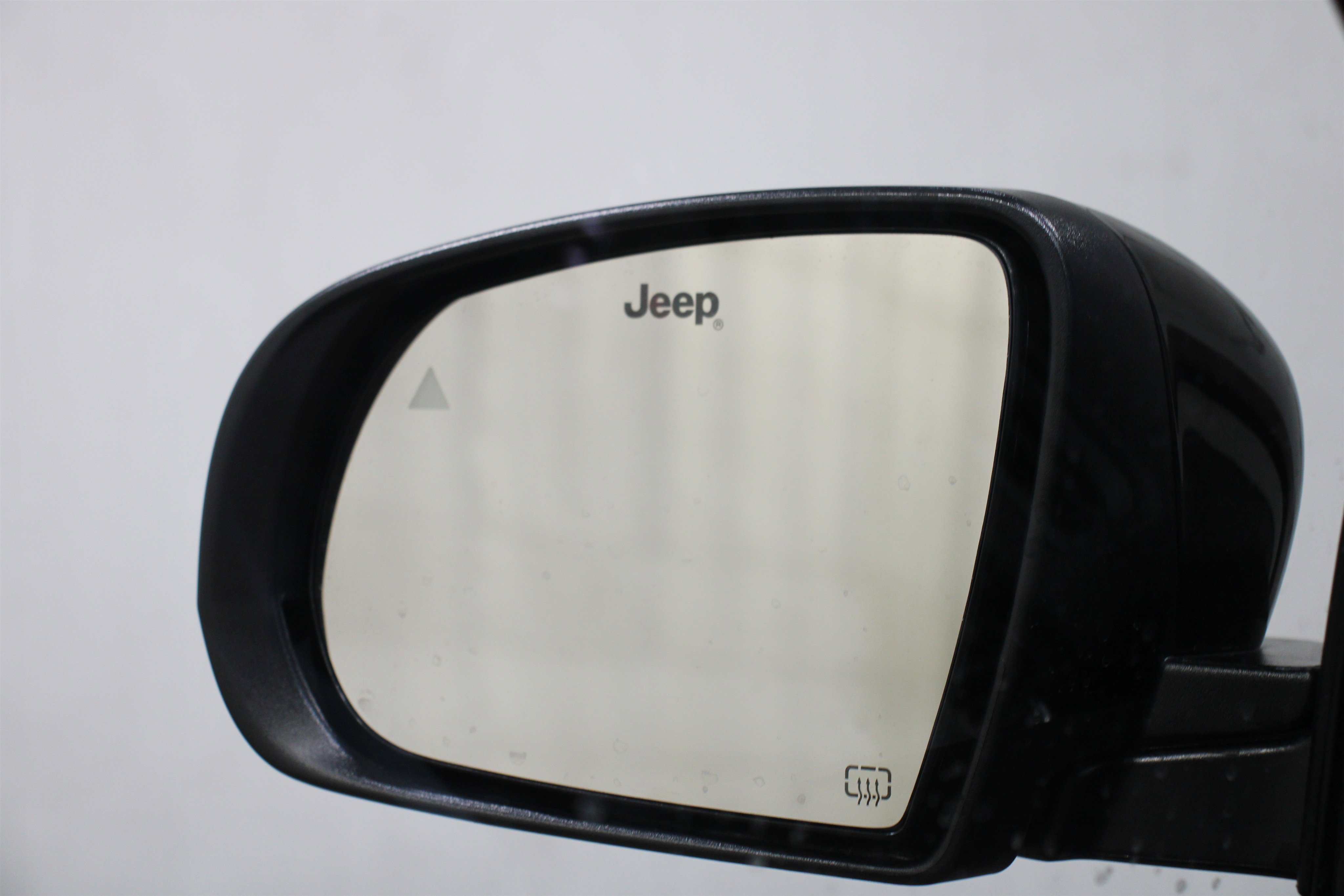 2025 Jeep Compass Latitude photo 3