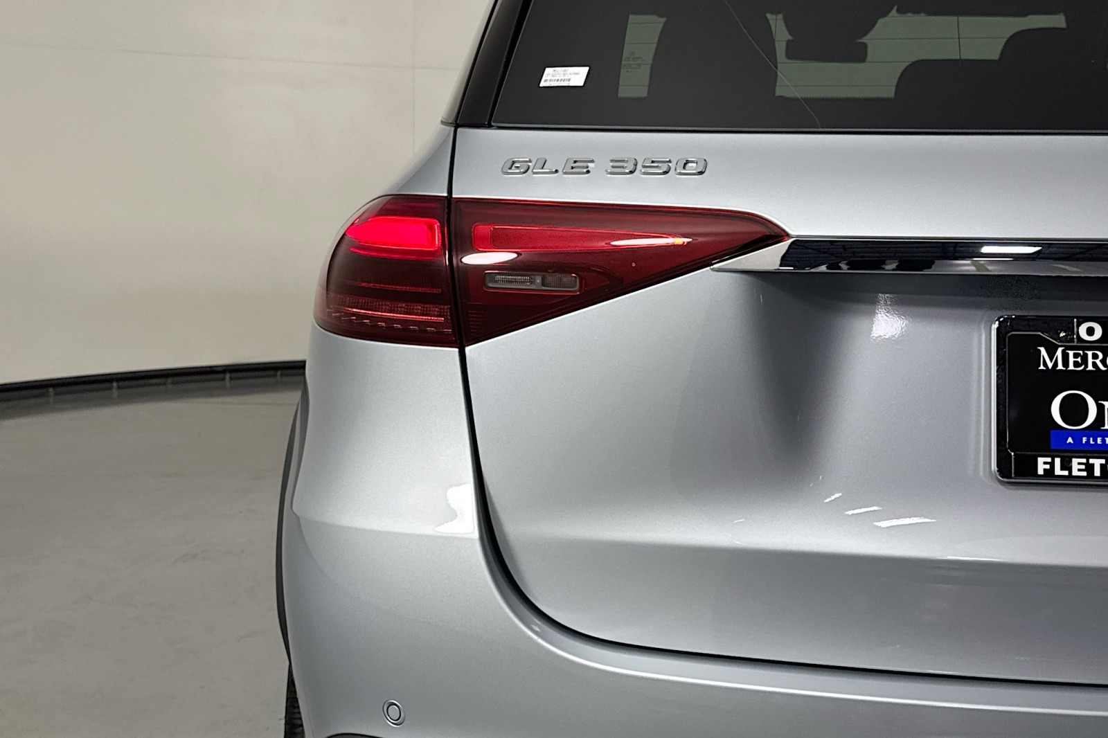 2025 Mercedes Benz GLE 350 4MATIC photo 11
