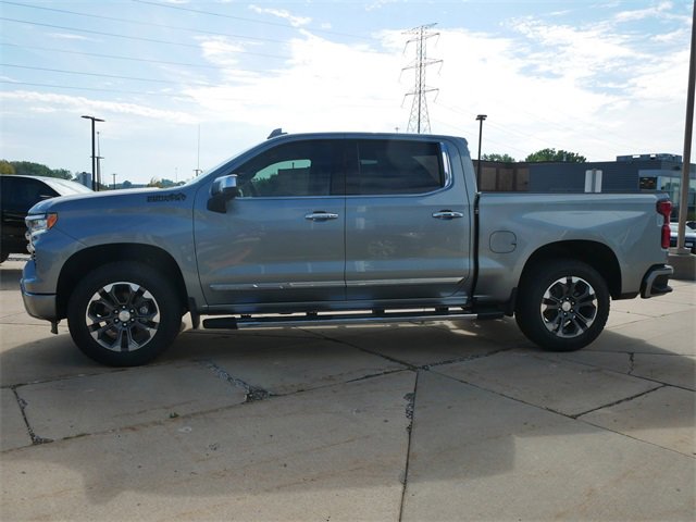 2026 Chevrolet Silverado 1500 High Country photo 4