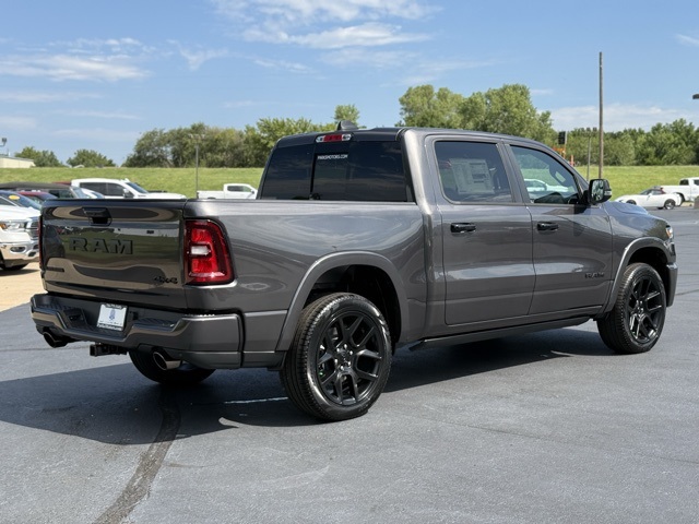 2026 Ram 1500 Laramie photo 7