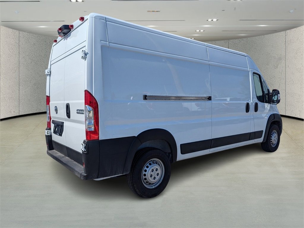 2026 Ram ProMaster 2500 photo 2