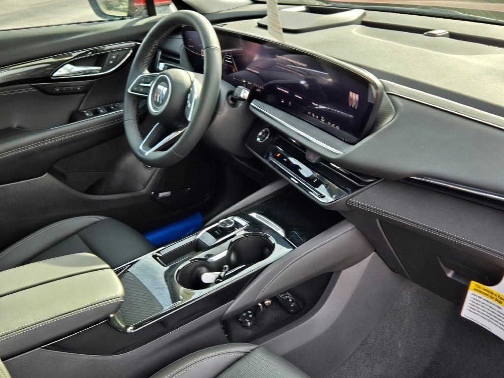 2025 Buick Envision Preferred photo 4