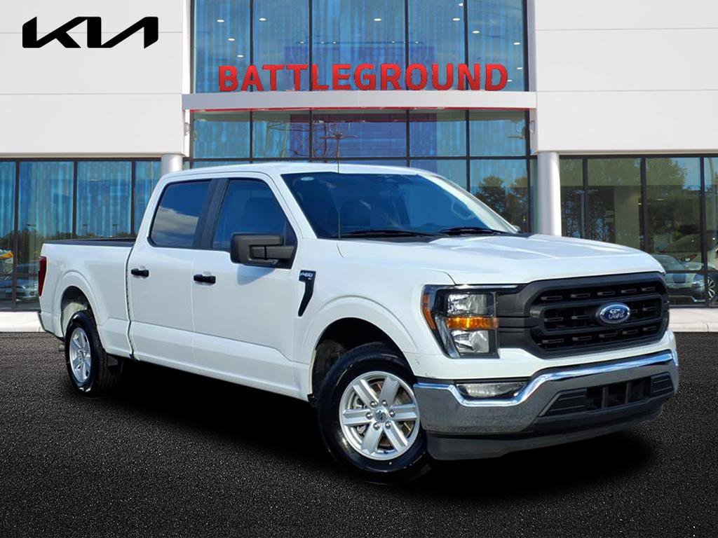 2023 Ford F-150 XL's photo