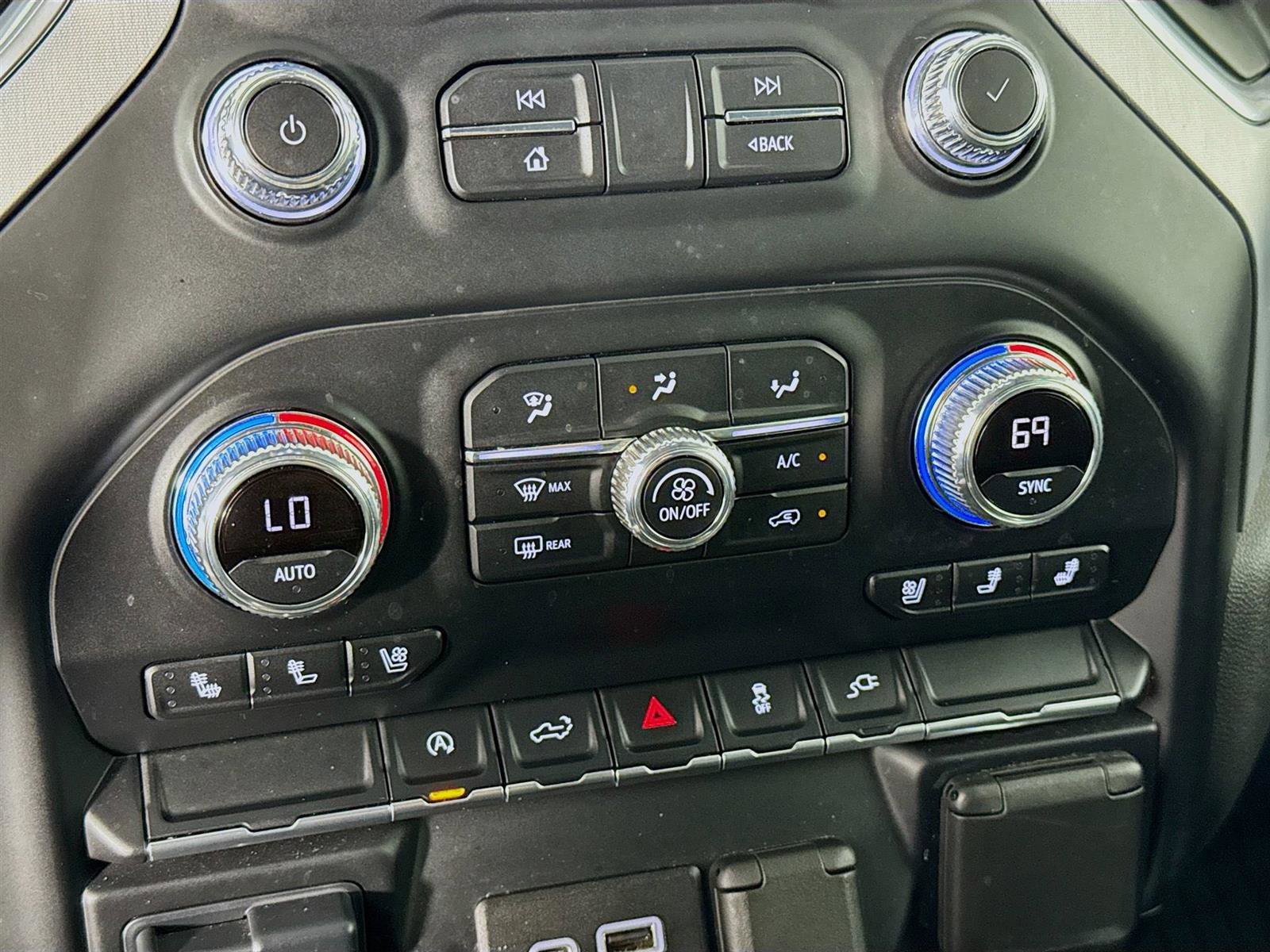 2021 Gmc Sierra 1500 SLT photo 16