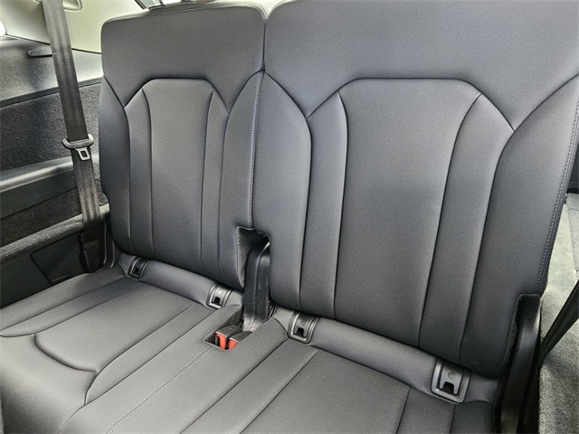 2024 Audi Q7 55 Premium Plus photo 12