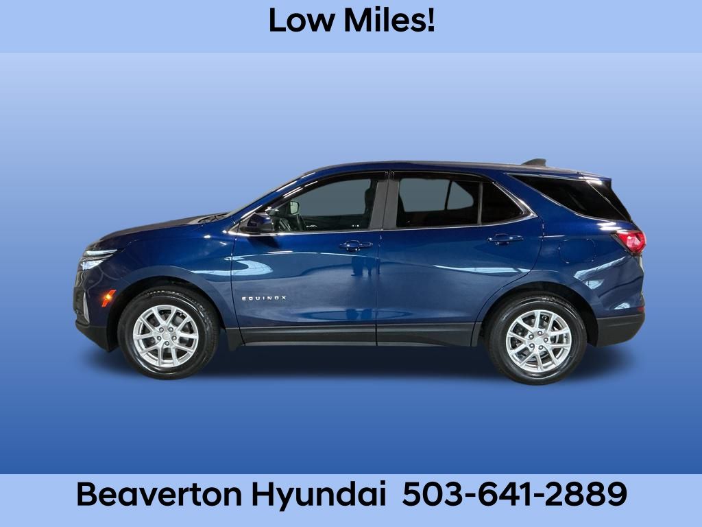 2022 Chevrolet Equinox LT photo 3