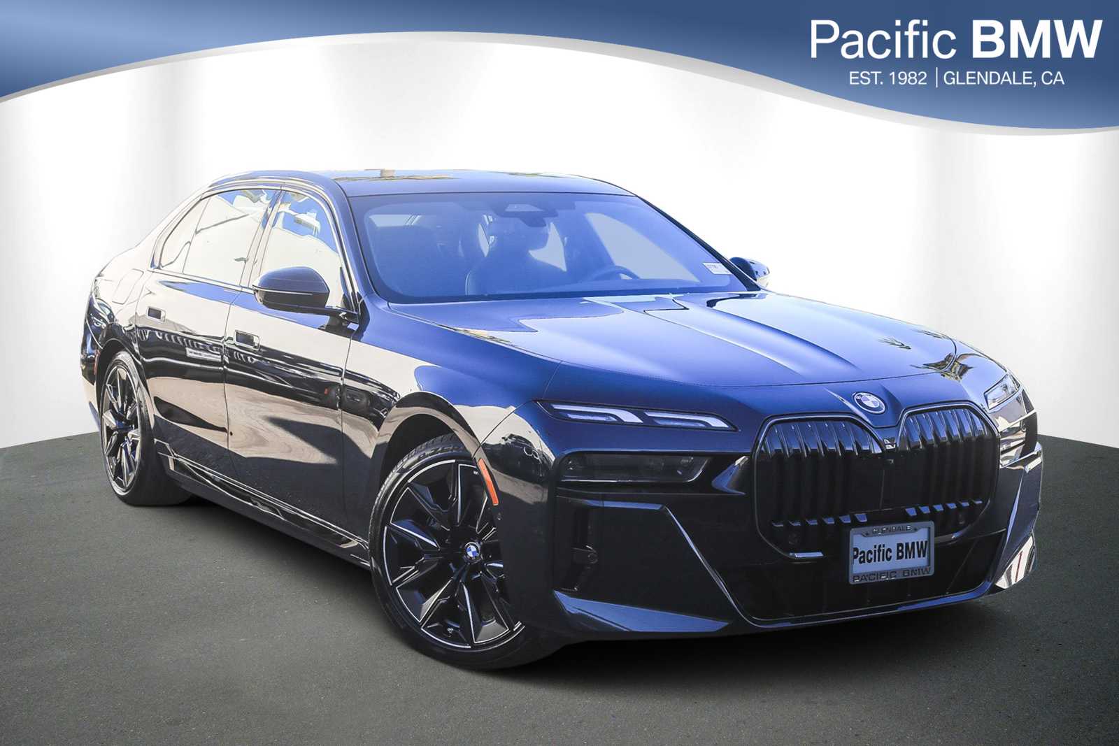 2025 BMW i7 50's photo