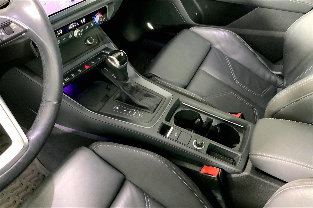 2021 Audi Q3 S line Premium Plus photo 17