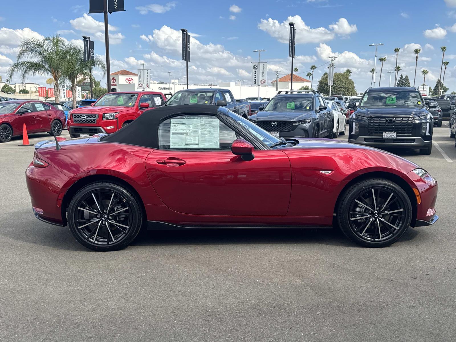 2025 Mazda MX-5 Miata Miata Grand Touring photo 4