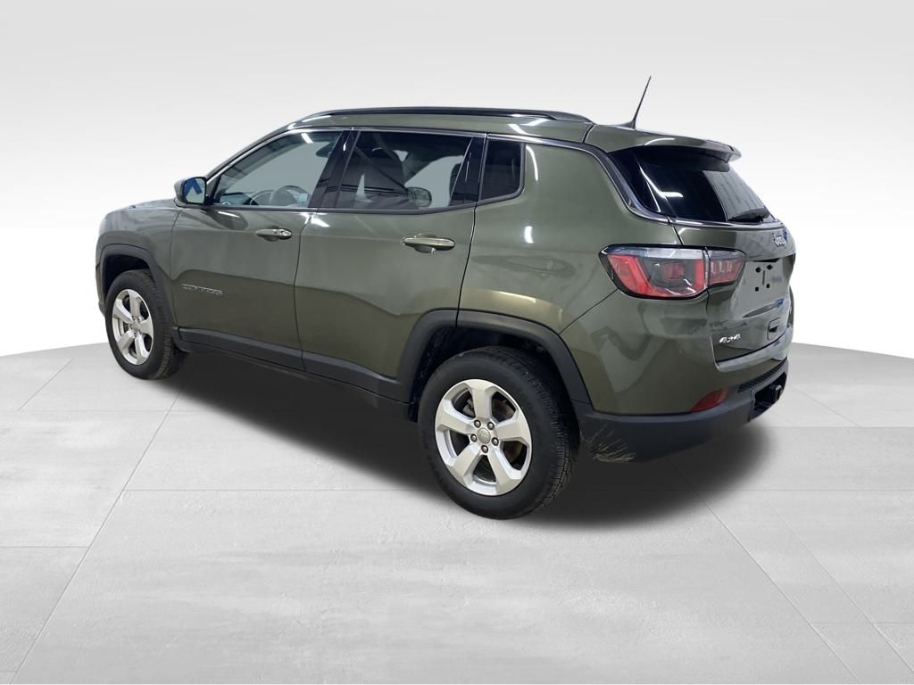 Used 2019 Jeep Compass Latitude with VIN 3C4NJDBB0KT749914 for sale in North Huntingdon, PA