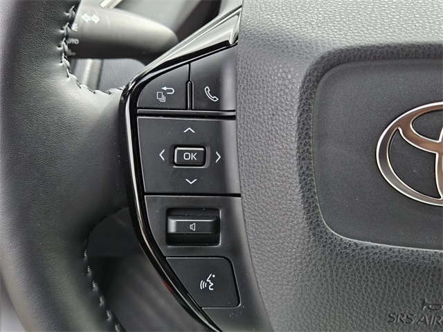2024 Toyota Prius XLE photo 18