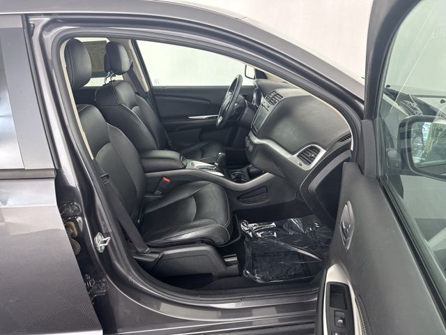 2014 Dodge Journey SXT photo 10
