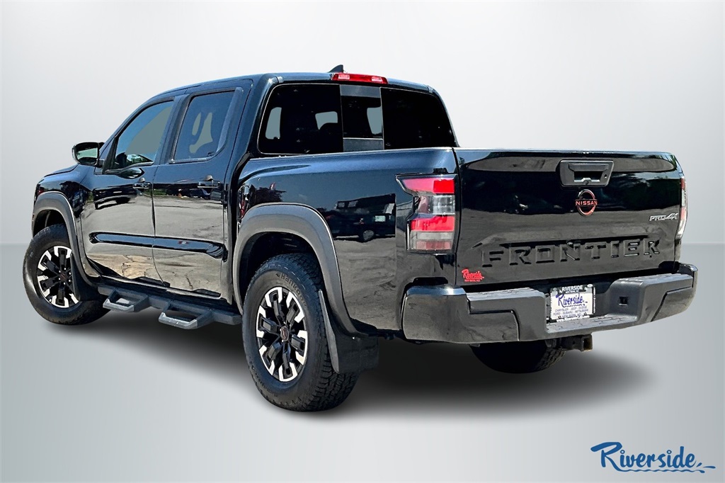2023 Nissan Frontier PRO-4X photo 4