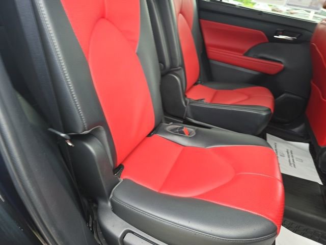 2022 Toyota Highlander XSE Sport photo 32