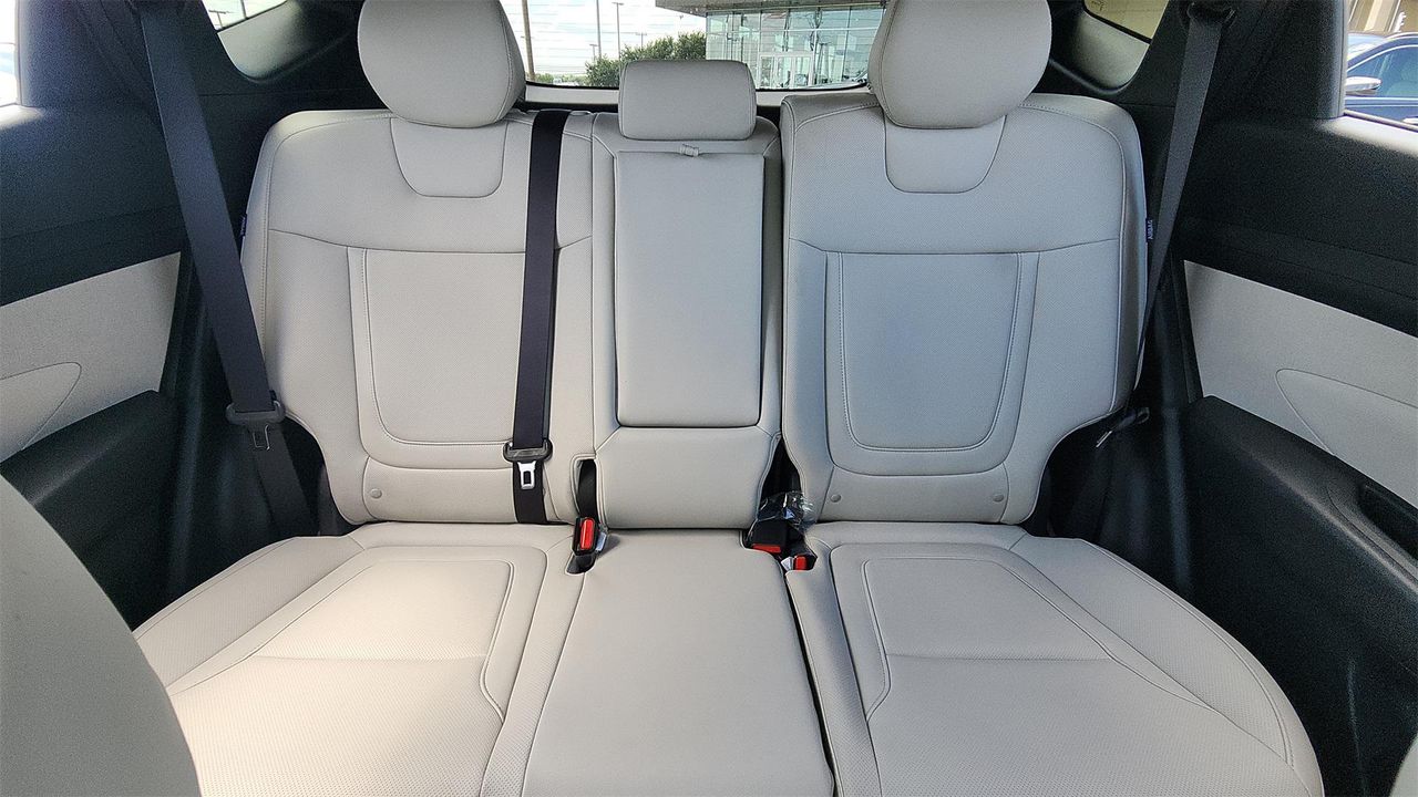 2025 Hyundai Tucson SEL Convenience photo 29