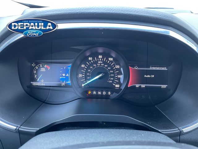 2020 Ford Edge Titanium photo 2