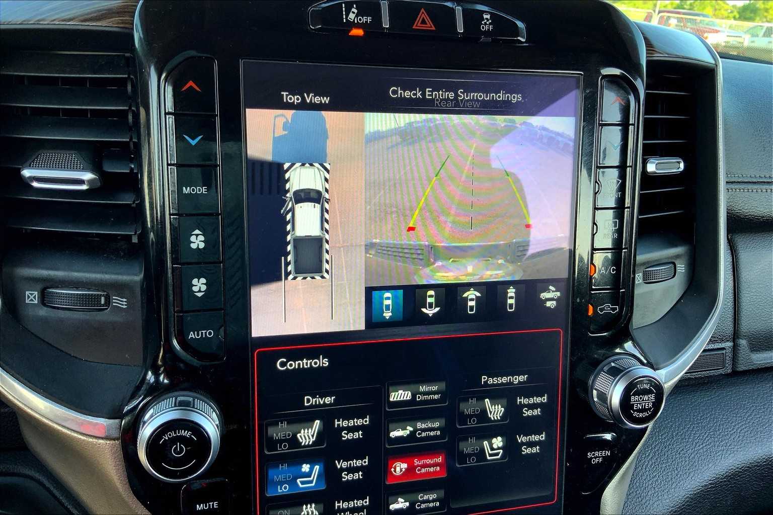 2021 Ram 2500 Laramie photo 24