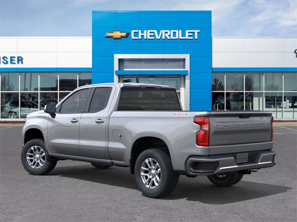 2026 Chevrolet Silverado 1500 LT photo 2